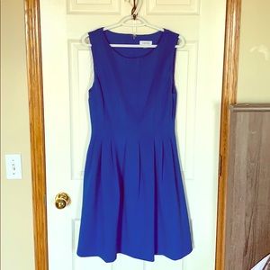 Blue dress
